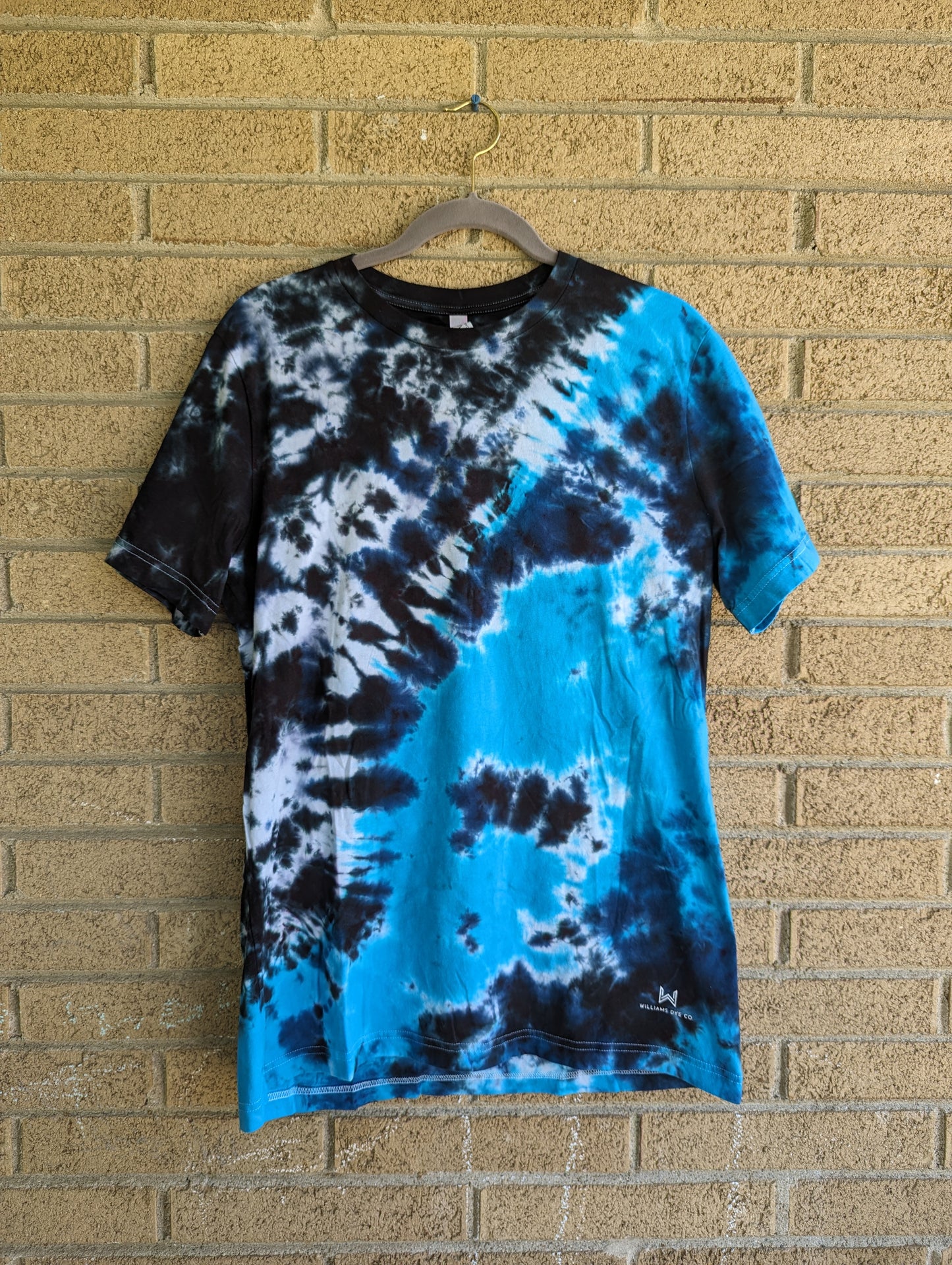 Adult Unisex Short Sleeved Tee