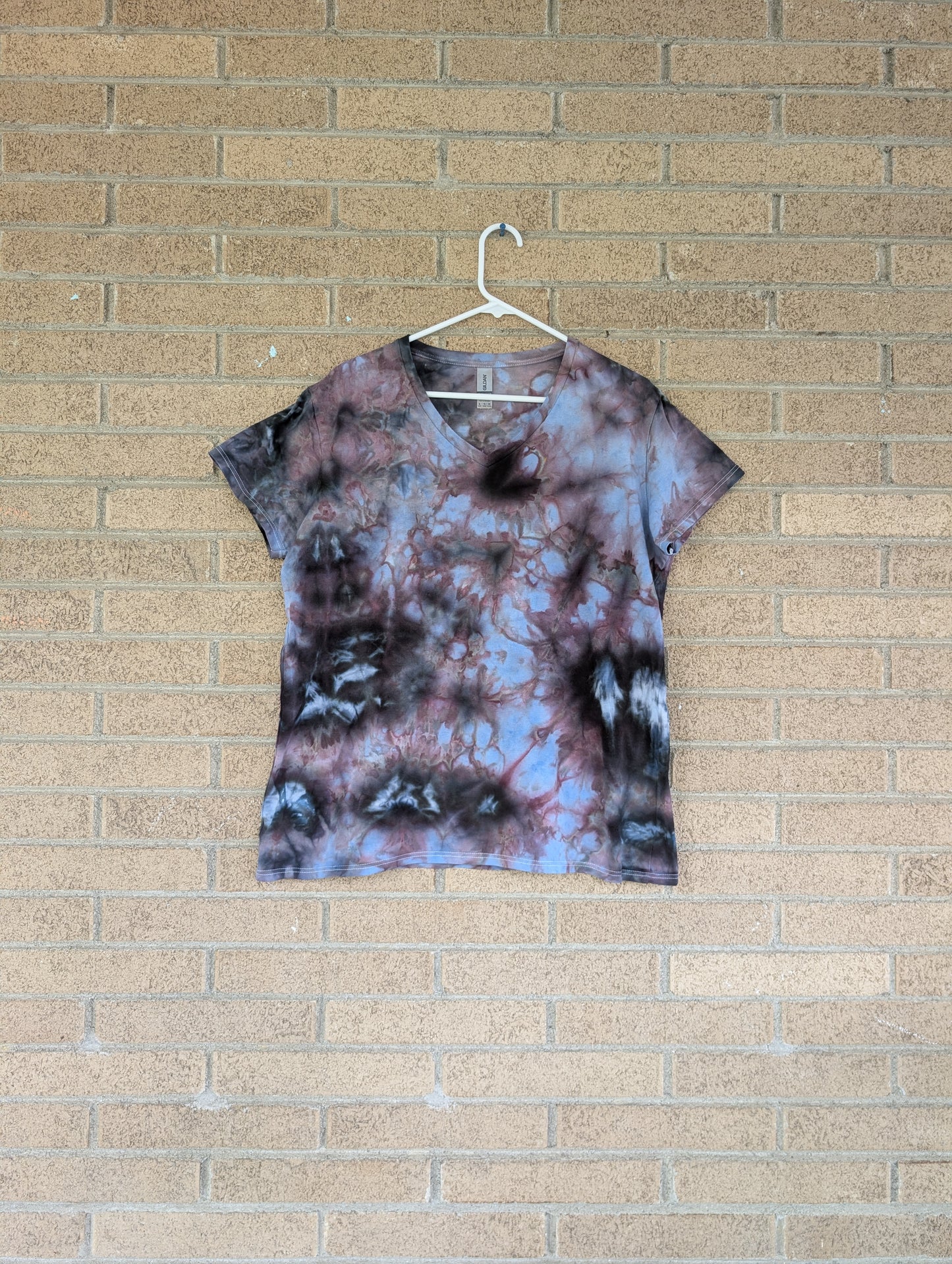 XLarge Women's V-Neck Shirt
