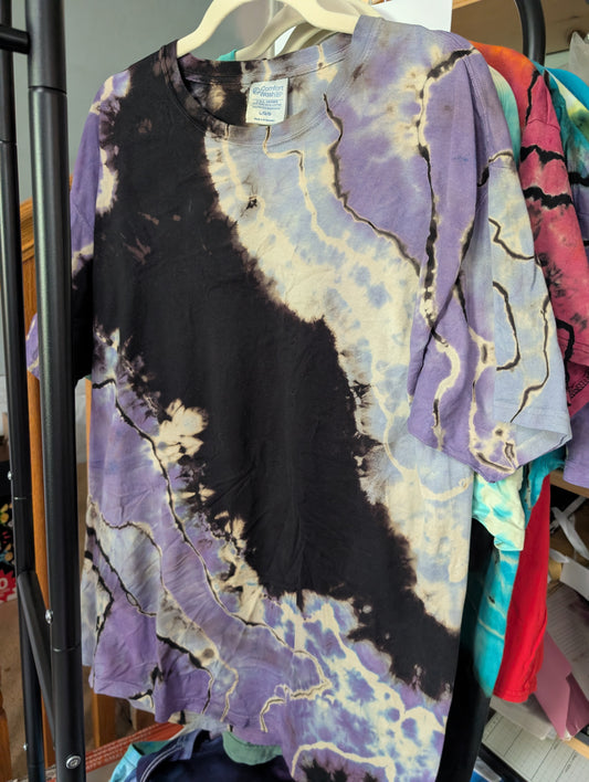 Large Unisex Purple Reversed Geode T-Shirt